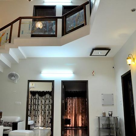 Mohini Home Stay Агра Екстериор снимка