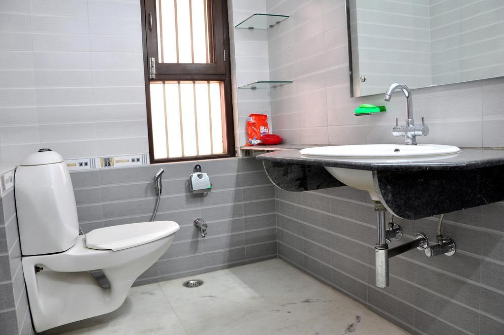 Mohini Home Stay Агра Екстериор снимка