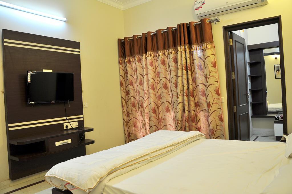 Mohini Home Stay Агра Стая снимка